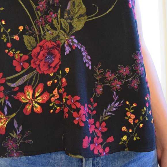 BP Floral Tank - Picture 3 of 6